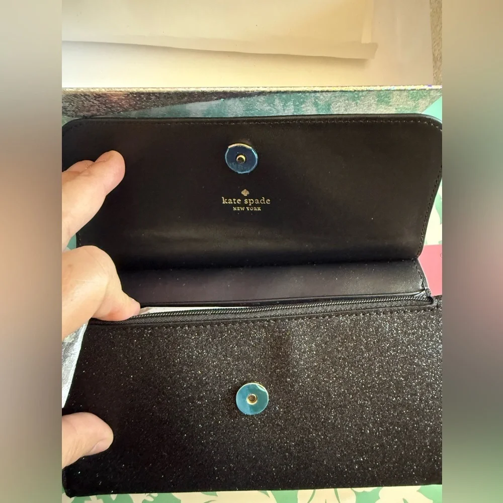 Kate Spade Medium Flap Phone Wristlet Glimmer Boxed. New !